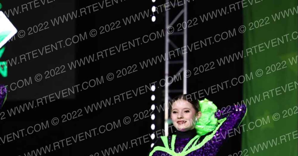 Foursis Dance Academy Foursis Dazzlerette Small Dance Team · CSG Dance Grand Nationals
