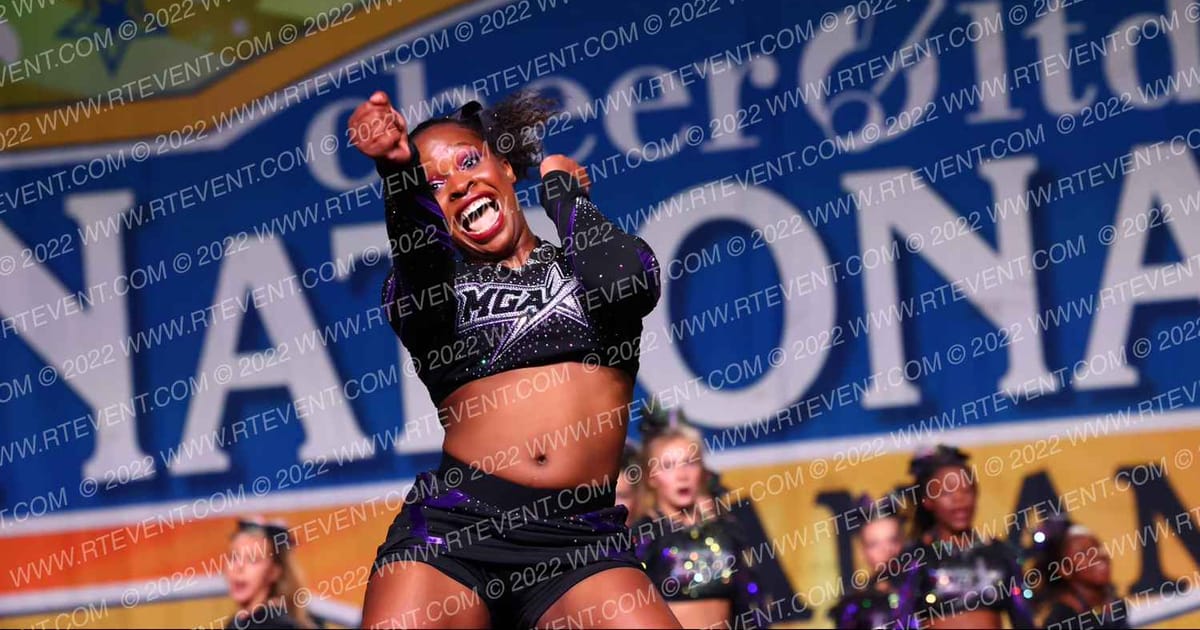 MGA Cheer Extreme Lady Orbit · CANAM