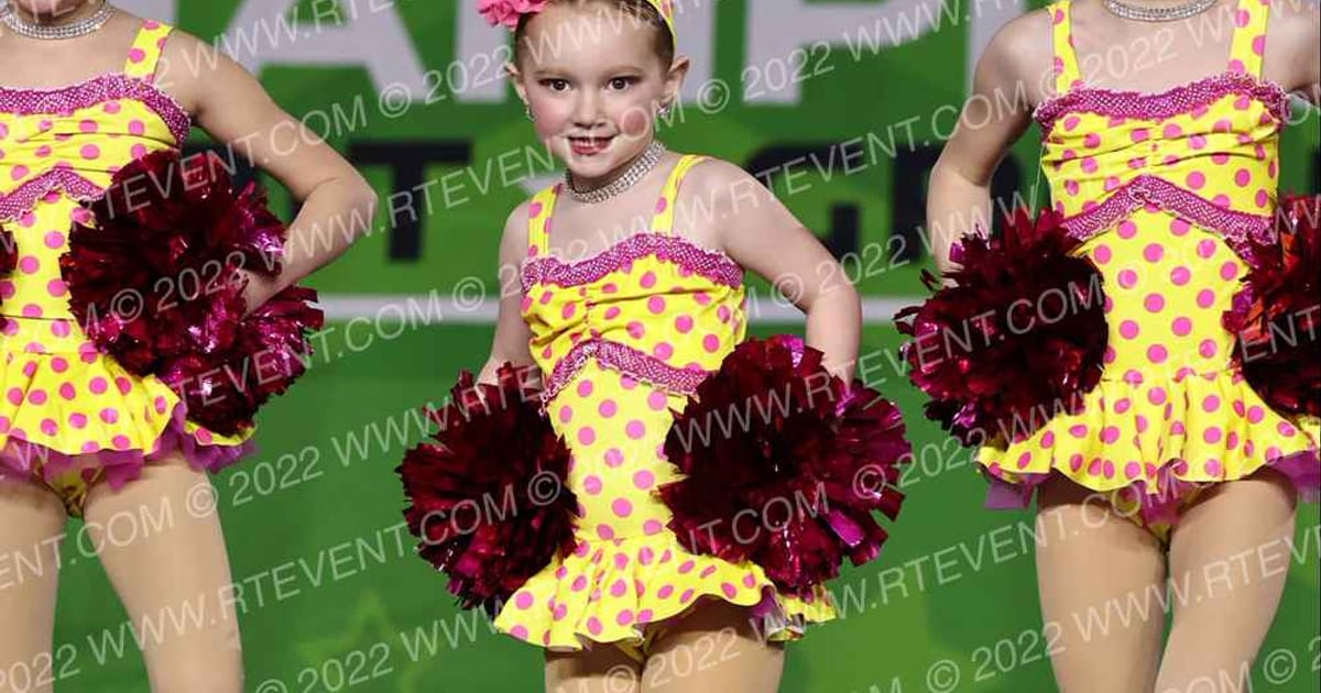 Foursis Dance Academy Foursis Dazzler Tiny Dance Team · CSG Dance Grand Nationals