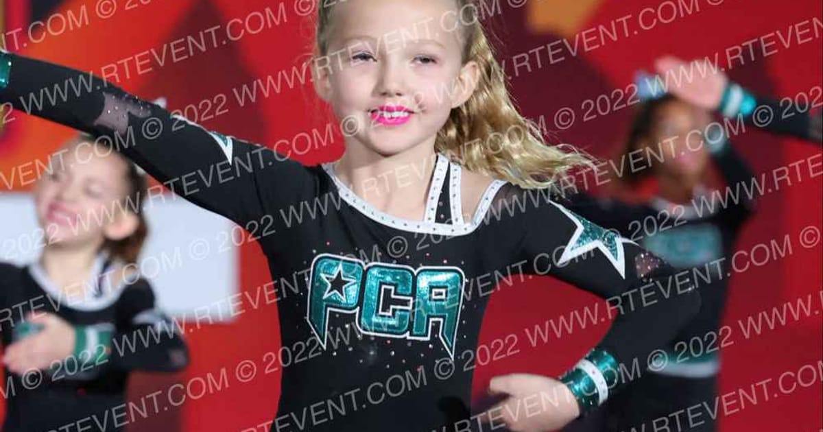 Prestige Cheer Athletics Twinkles · Hooray fro Hollywood Cheer and Dance Championships