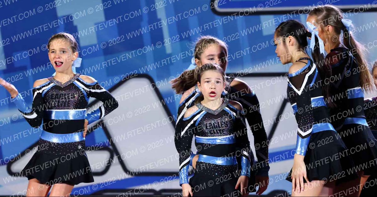 Eagles Elite Cheerleading Smoke · Athletic Championships Atlanta Nationals