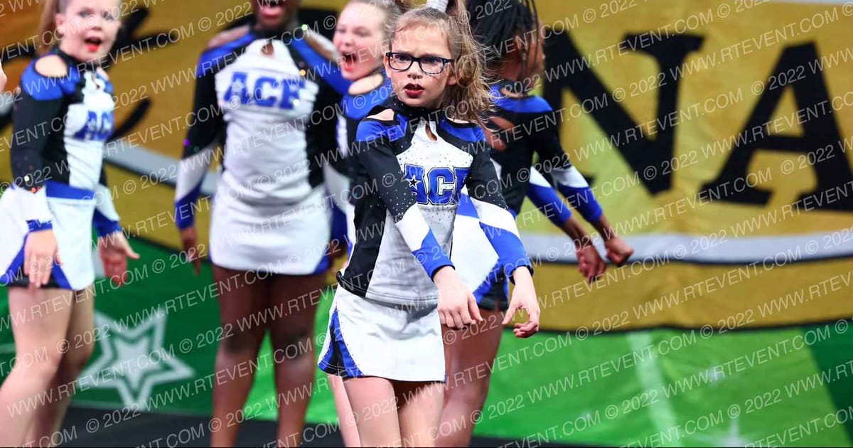 Athletic Cheer Force First Class · CANAM