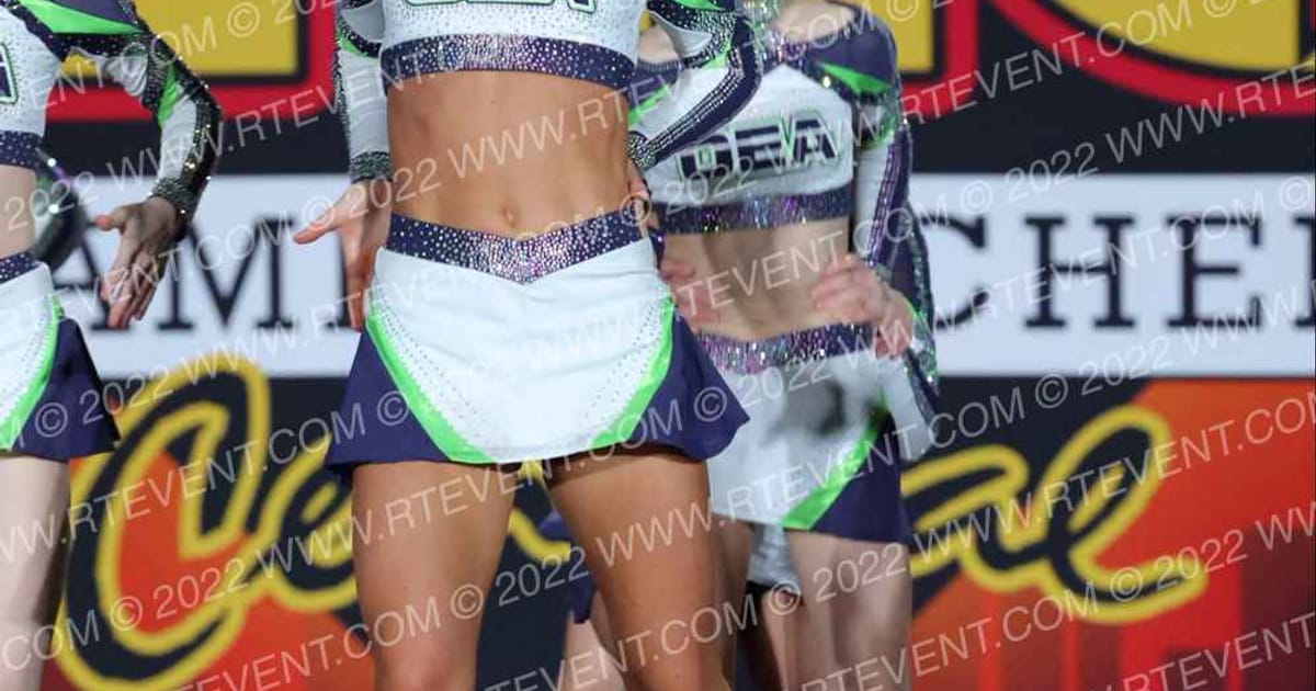 Kids World Ohio Elite All Stars Bombshells · Hooray fro Hollywood Cheer and Dance Championships
