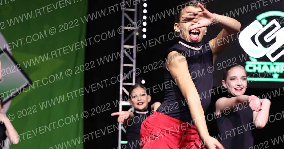 Starz Dance Academy Elite Rock Starz Mini Hip Hop · CSG Dance Grand Nationals