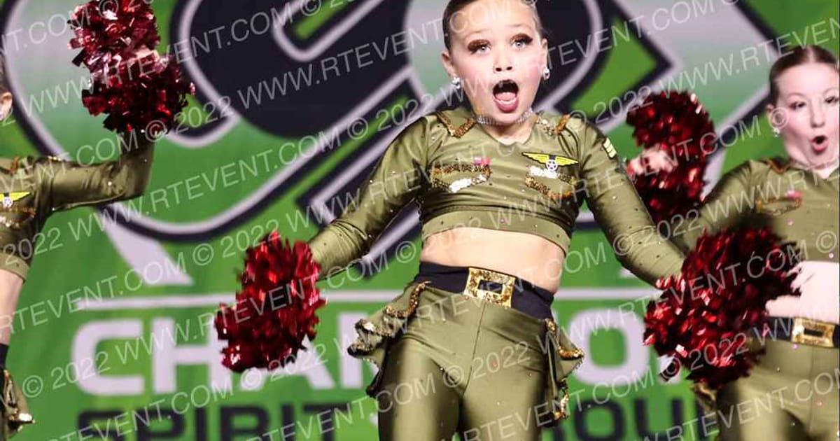 Foursis Dance Academy Foursis Dazzler Dynamite Dance Team · CSG Dance Grand Nationals