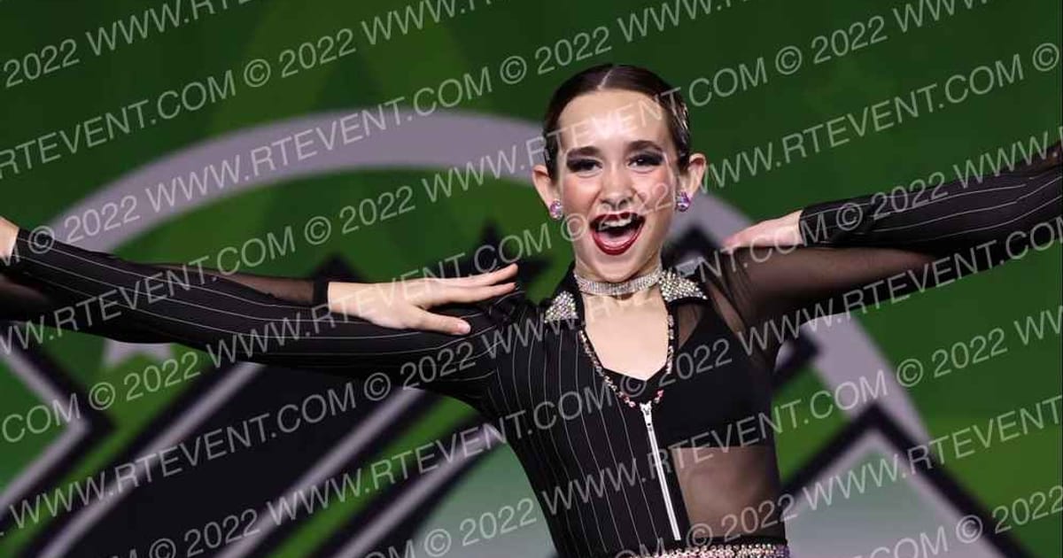 Starz Dance Academy Elite Senior Kick · CSG Dance Grand Nationals