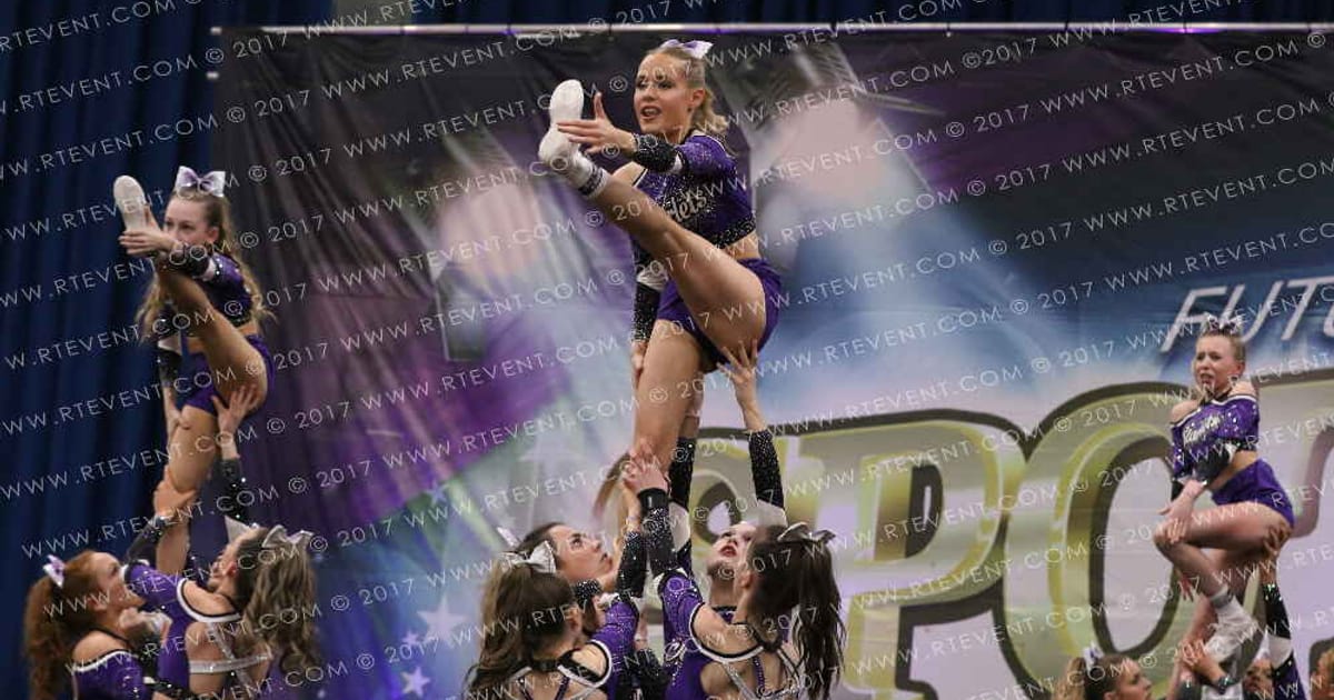 Surrey Starlets Wisteria · Spotlight Showdown