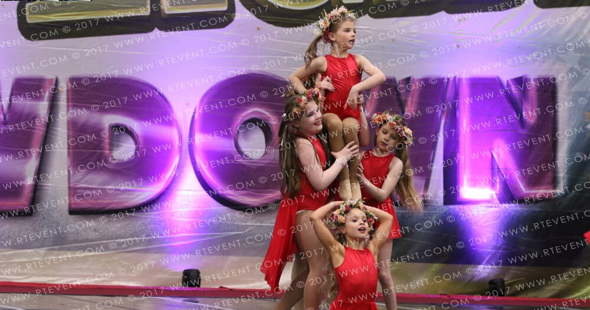 Power Cheer Pulse · Spotlight Showdown