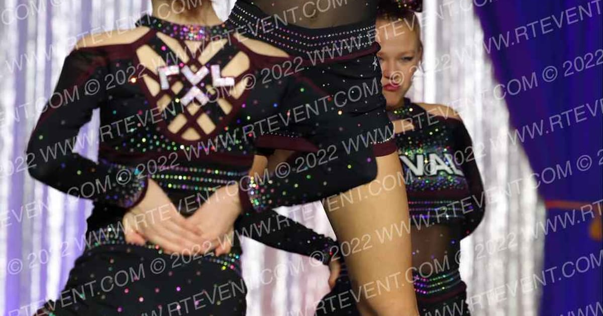 Rival Athletics Infinity · The American Celebration Sandy