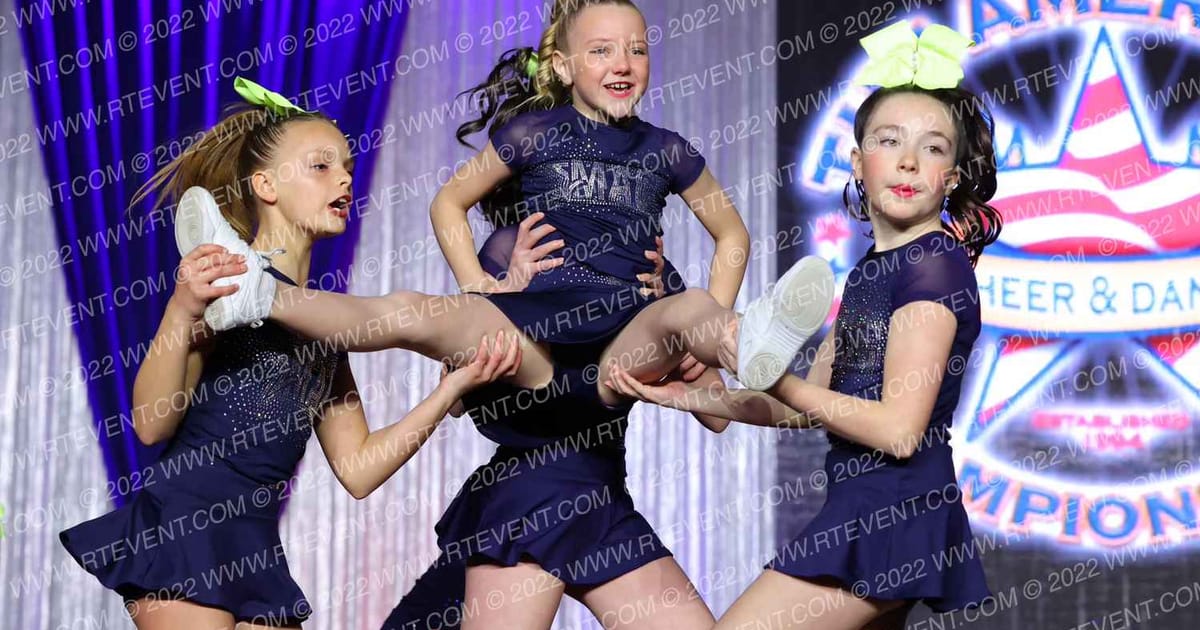 Macs Allstar Cheer MACS STARLIGHTZ · The American Celebration Sandy