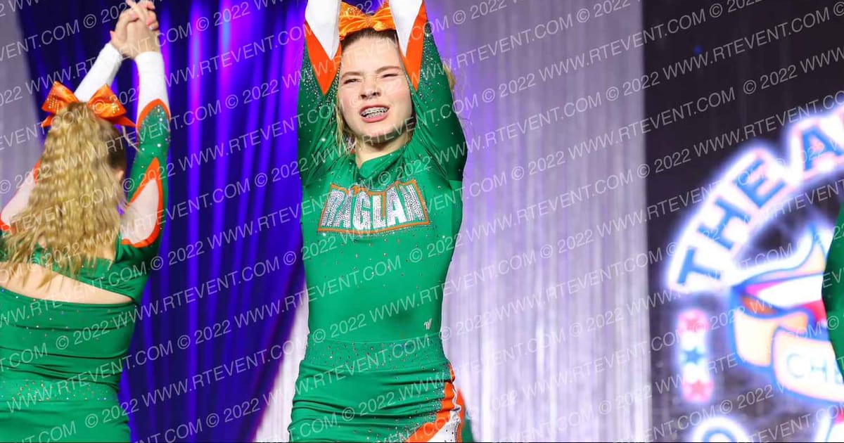 Raglan Coast Cheer Titanium · The American Celebration Sandy