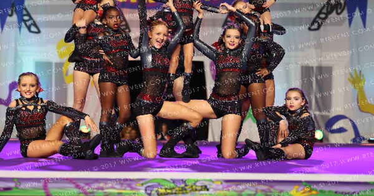 United Cheer and Dance Outlaws · New Orleans Grand Nationals DIDII
