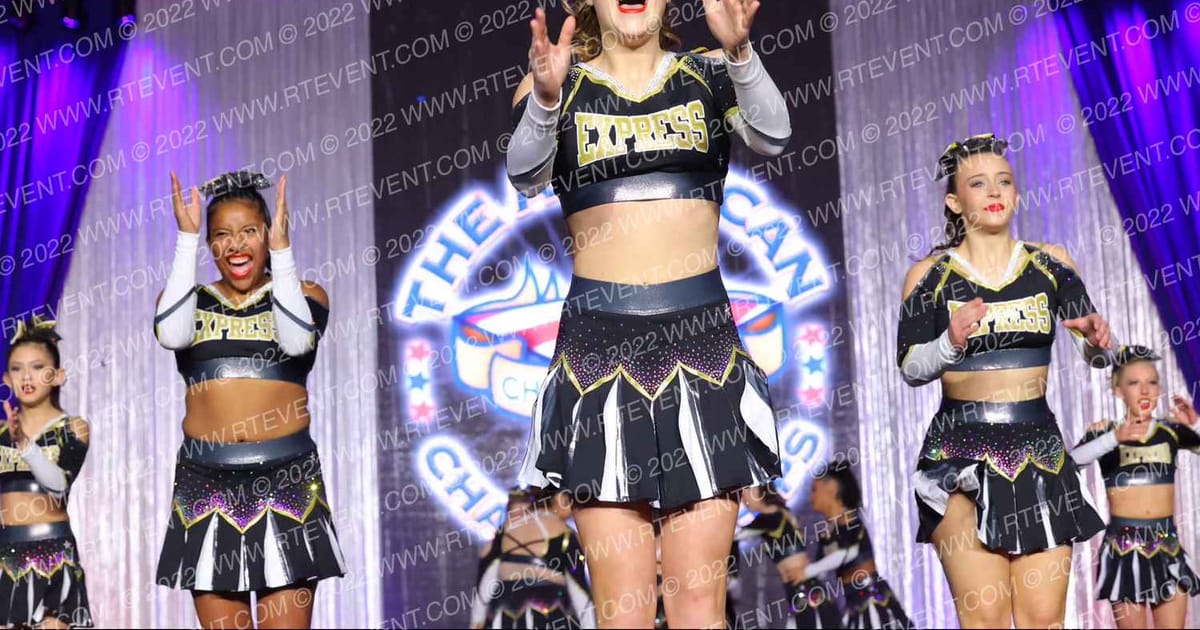 Express All Stars Lady Black · The American Celebration Sandy