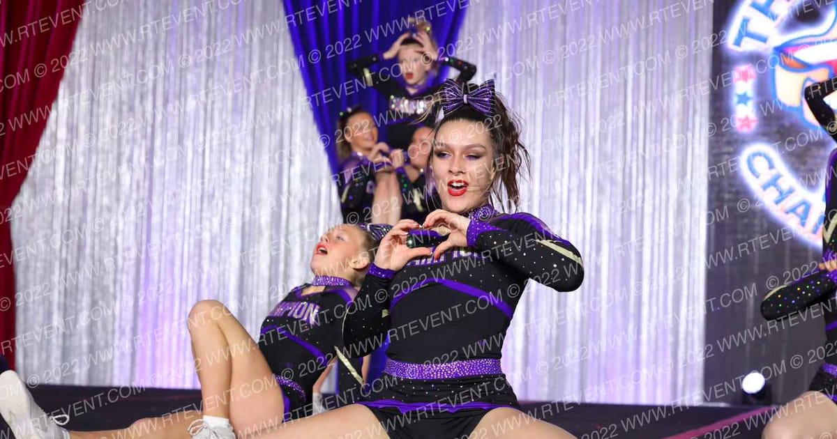 Champion All Stars Queen Of Hearts · The American Celebration Sandy