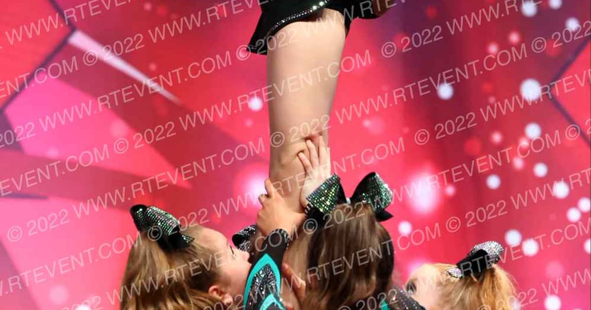 Cheer Extreme - Richmond White Diamonds · Spirit Sports Myrtle Beach