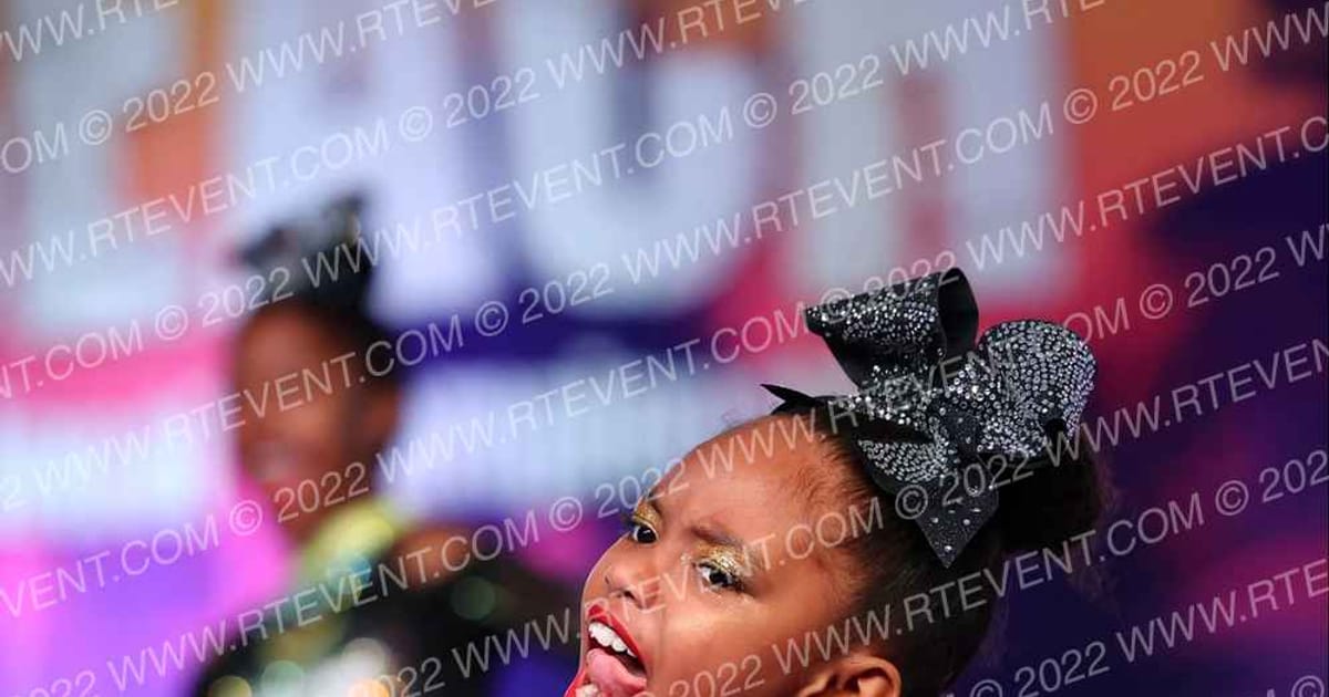 The Cheer Hive PO1SON · ACDA Reach the Beach Ocean City Grand Nationals DIDII AllStar