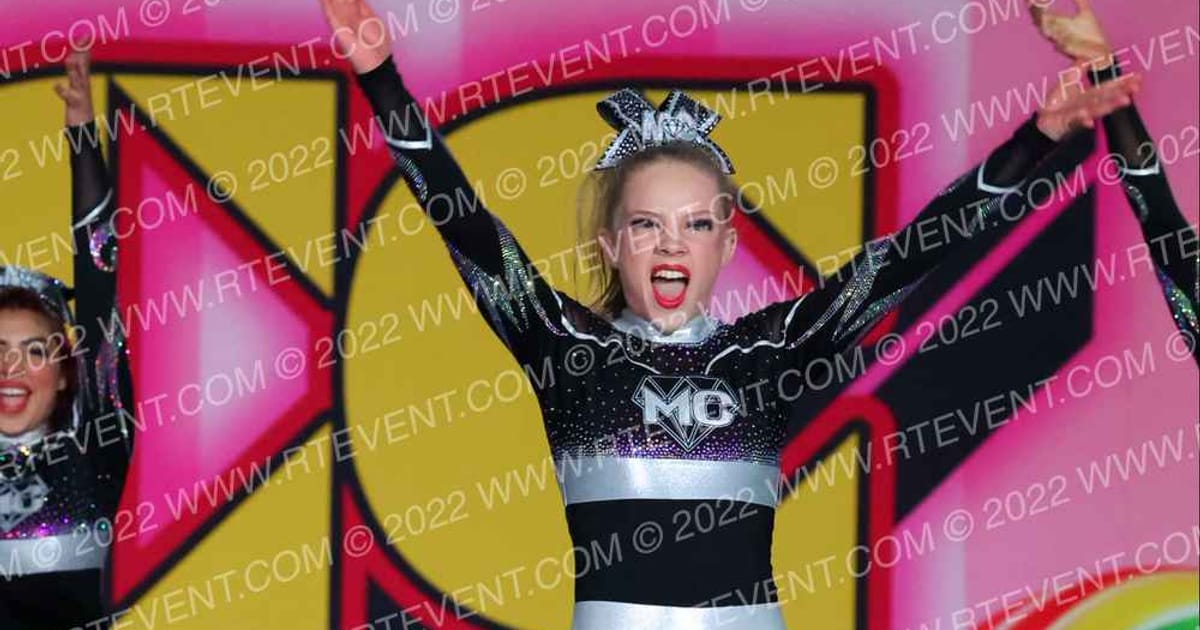 MC Royalty All Stars MC DIAMONDS · Oh How Sweet it is Cheer and Dance Spectacular