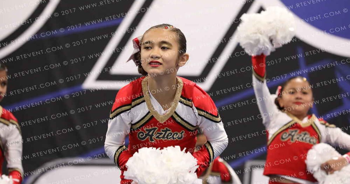 SOUTH GATE AZTECS CLINIC CHEER · Holiday Showcase