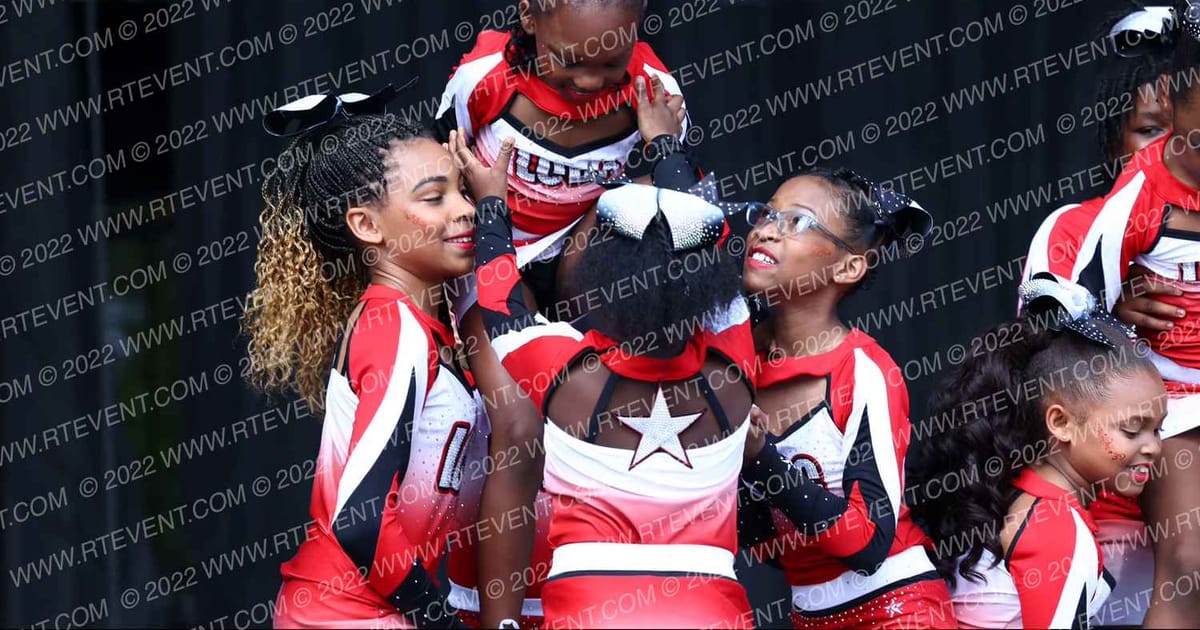 LINDSEY CLAIRE DANCE & CHEER Eagles · Deep South Beach Nationals