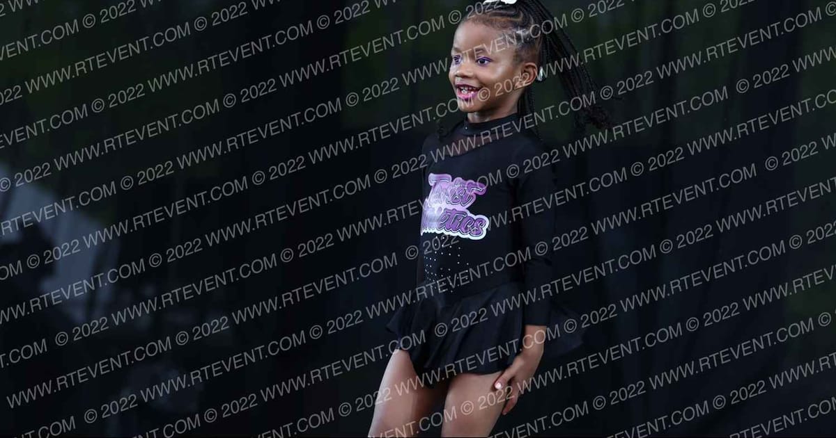 Twist Athletics Tiny Duchesses · Deep South Beach Nationals