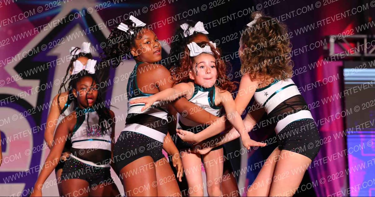 WE Cheer All Stars Sugar Rush Beasts · ONE UP Delta A