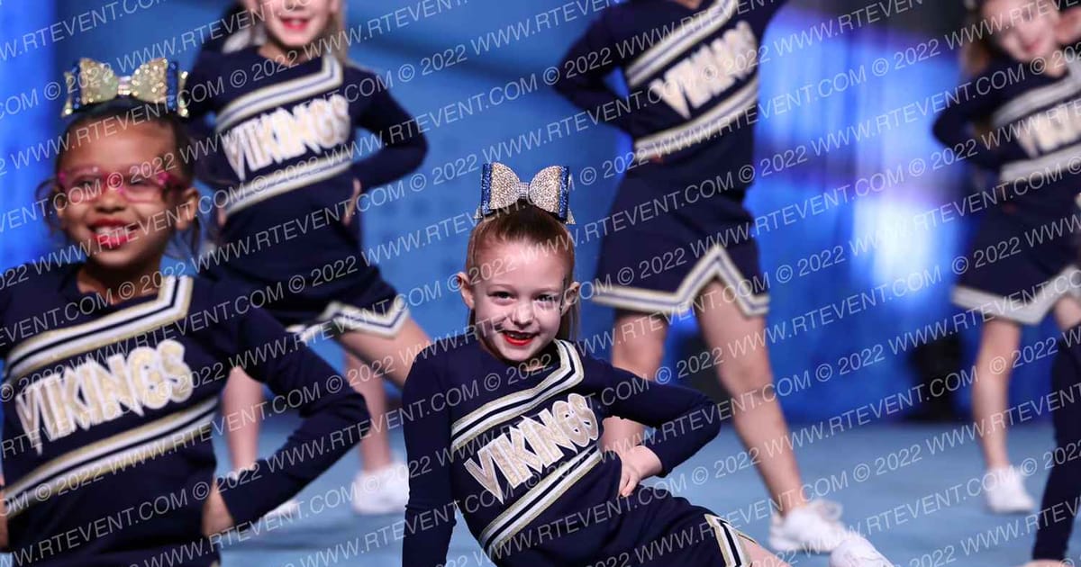 HYFL HV Golden Girls · Lake Erie National Cheer and Dance Championships