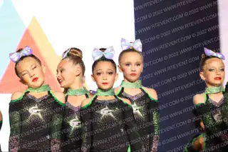 Pyramid Athletics Lux