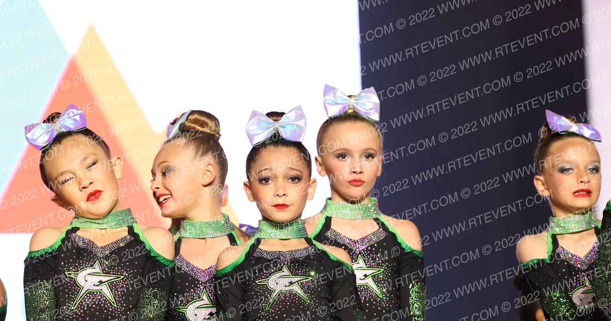 Pyramid Athletics Lux · The West Regional Summit