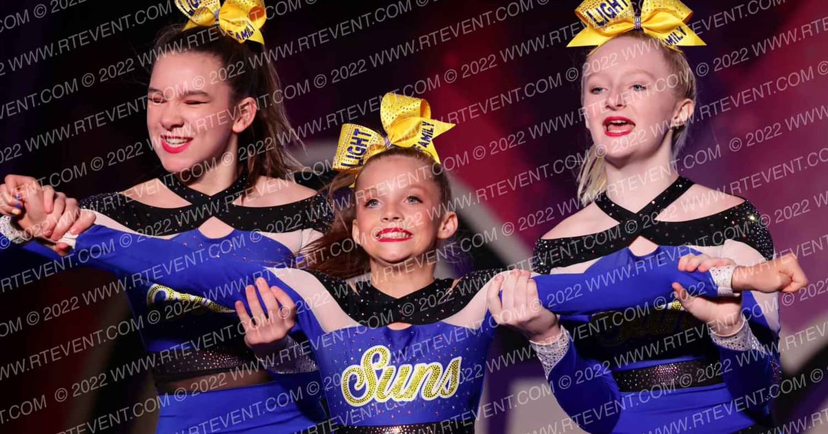 Cheer Central Suns Light · ONE UP Delta A