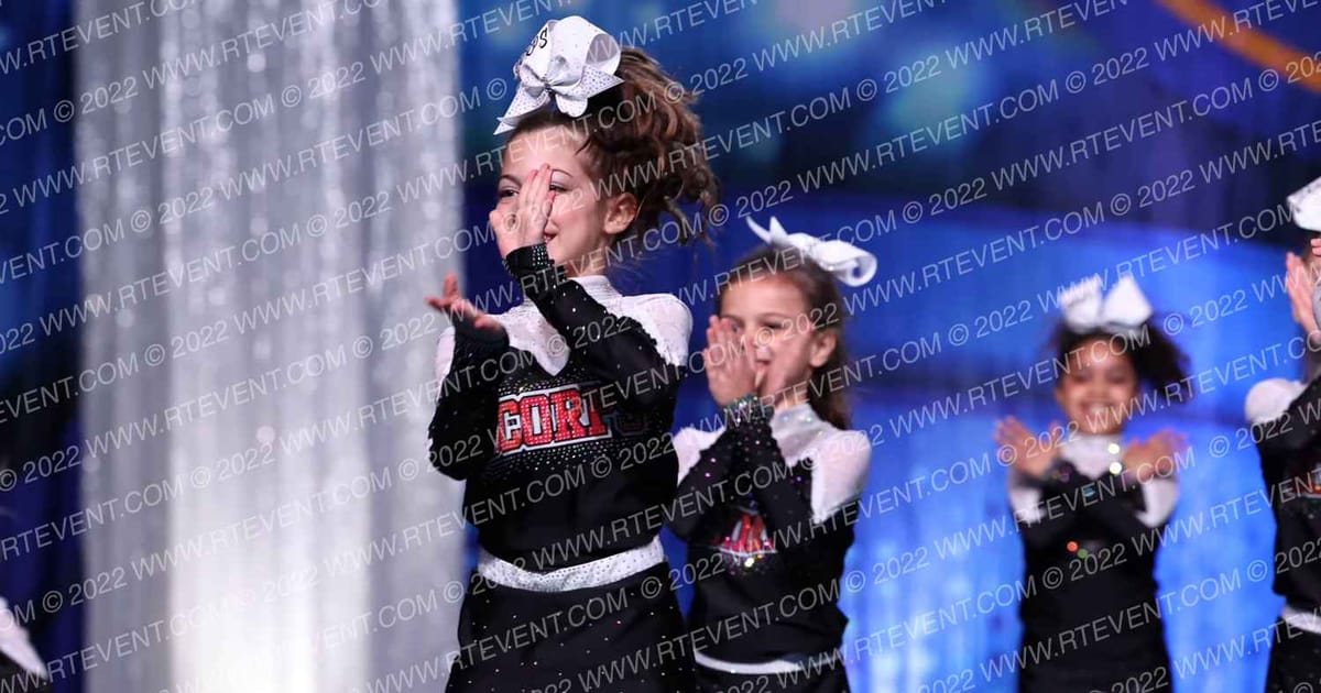 Scorpions Niagara (Super Cheer Inc.) MAVERICKS · Lake Erie National Cheer and Dance Championships