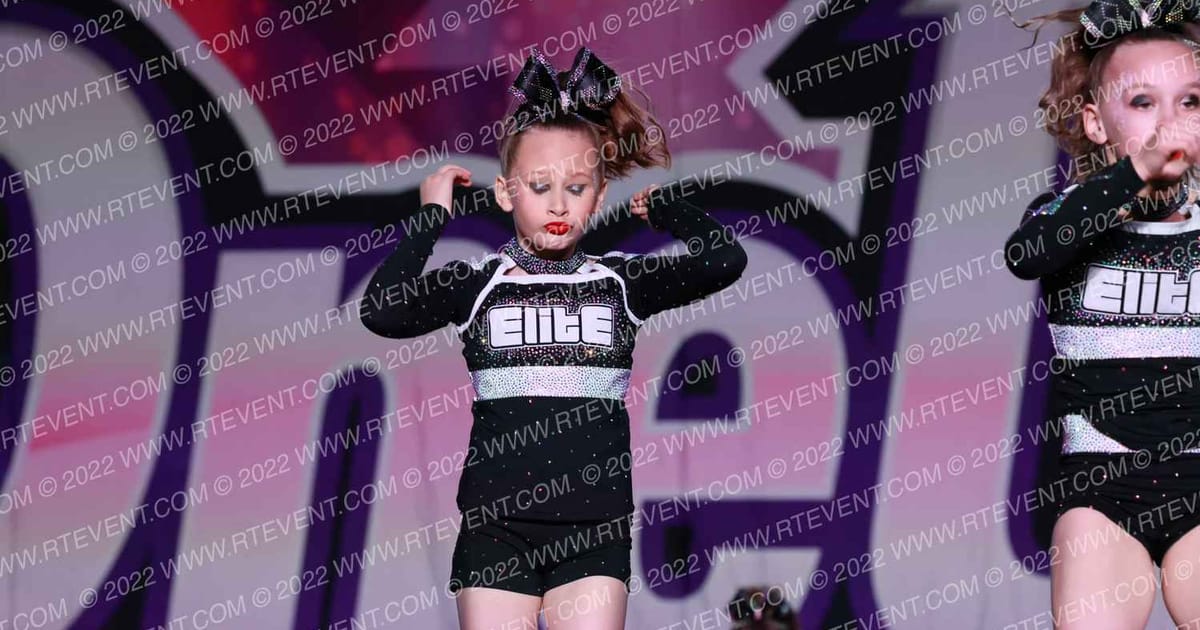 Elite Tumbling Center Glow Girls · ONE UP Delta A