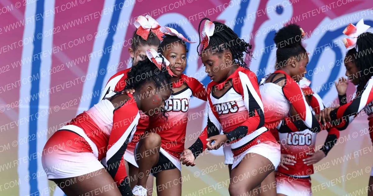 LINDSEY CLAIRE DANCE & CHEER Queen · Deep South Beach Nationals
