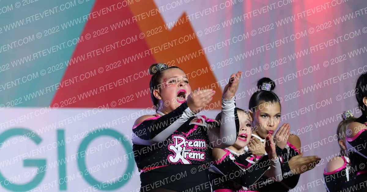 Dream Xtreme Glitter · The West Regional Summit
