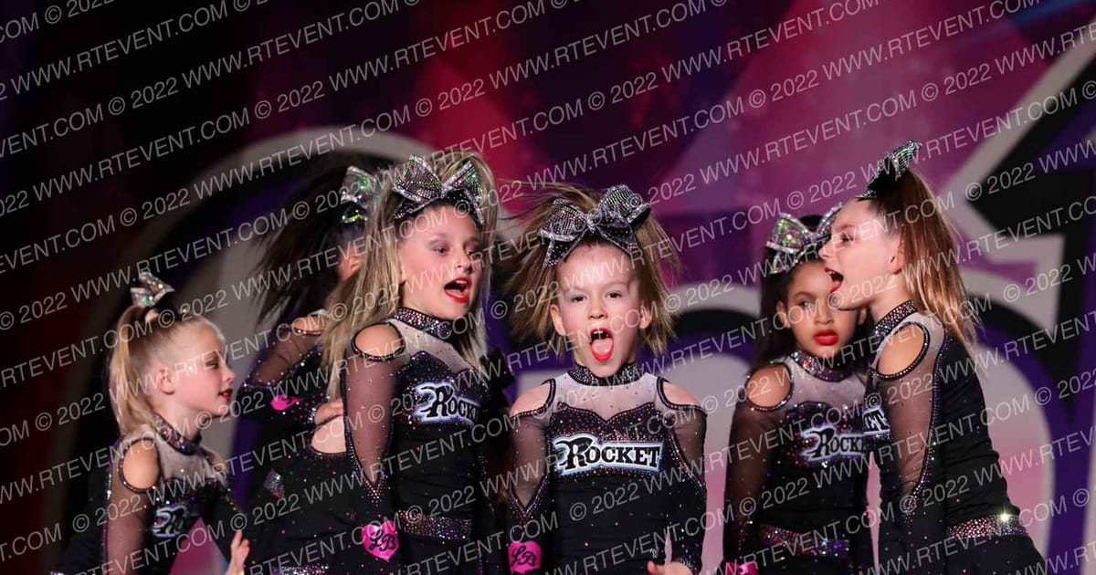 Rocket Cheer Midnight · ONE UP Delta A