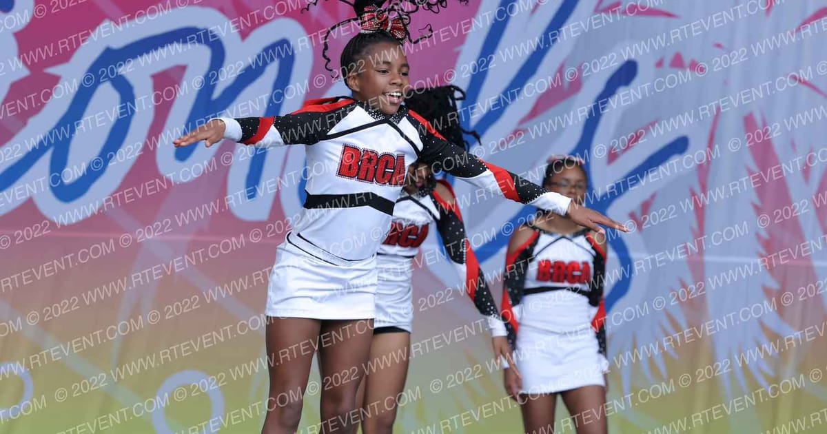 Baton Rouge Cheer Stars Caliente · Deep South Beach Nationals
