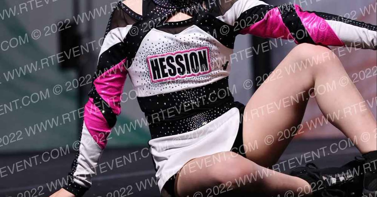 Hession Cheer Academy Pink Sizzle · The Midwest Regional Summit