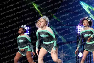 RVA Thrive Cheerleading Shockwave