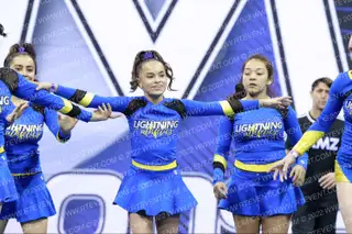 LIGHTNING ATHLETICS EXTREME