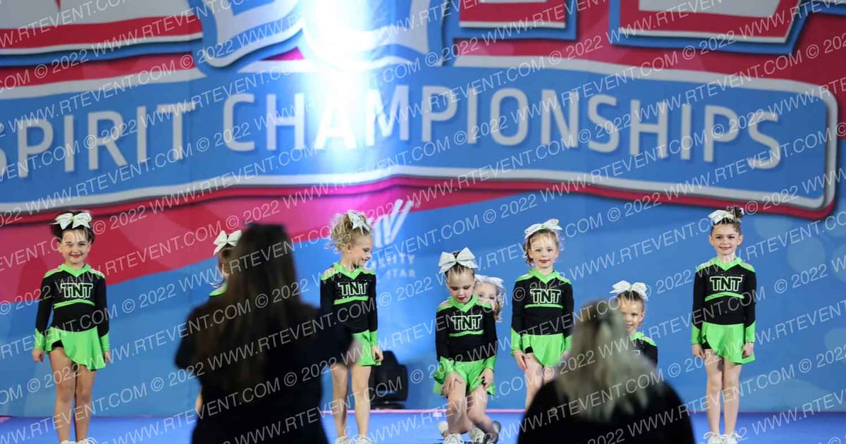 TNT Magnum All Stars Sparklers · Aloha York Showdown