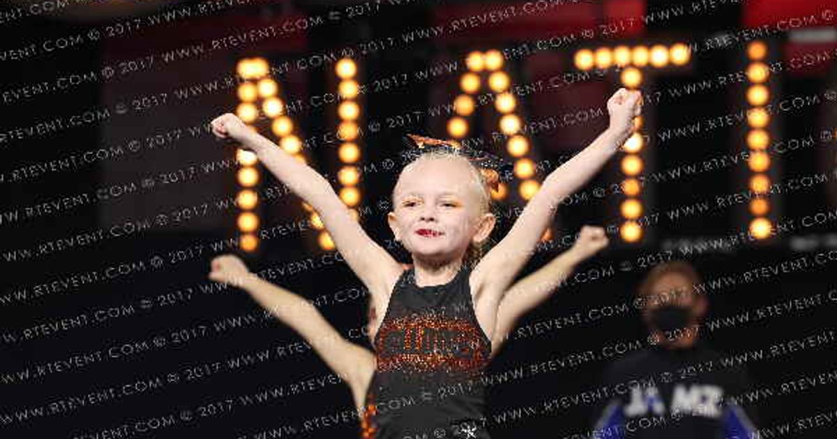 VACAVILLE JR BULLDOGS TINY MITES · YOUTH NATIONALS