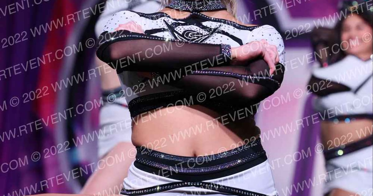 Cheer Extreme Open 4 Coed · ONE UP GOEX