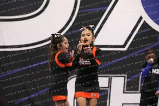 LA PUENTE WARRIORS JR PEE WEE