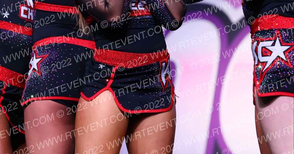 KC Cheer FANTASY · ONE UP GOEX