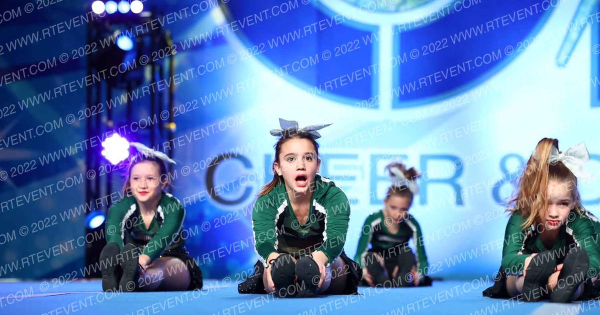 Twin Valley Youth Cheer Radiance · The One Finals Virginia
