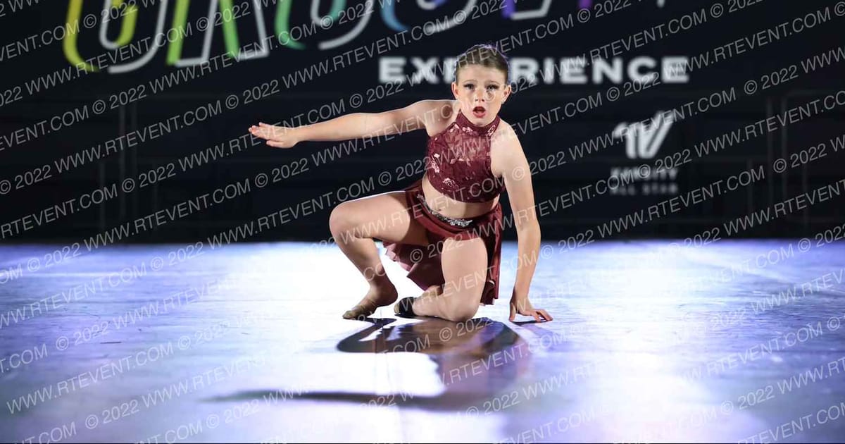 Premier Athletics - Knoxville North Kaylon Akehurst and Avery Belue · ONE UP DANCE GROOVE
