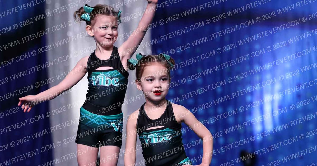 CheerVIBE Novice-Embers · Lake Erie National Cheer and Dance Championships