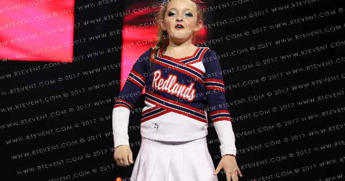 REDLANDS CHEER BLUE TEAM · YOUTH NATIONALS