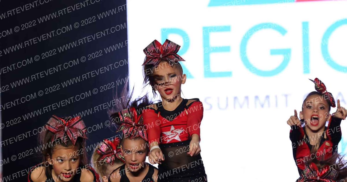 Starstruck Mini Divas · The West Regional Summit