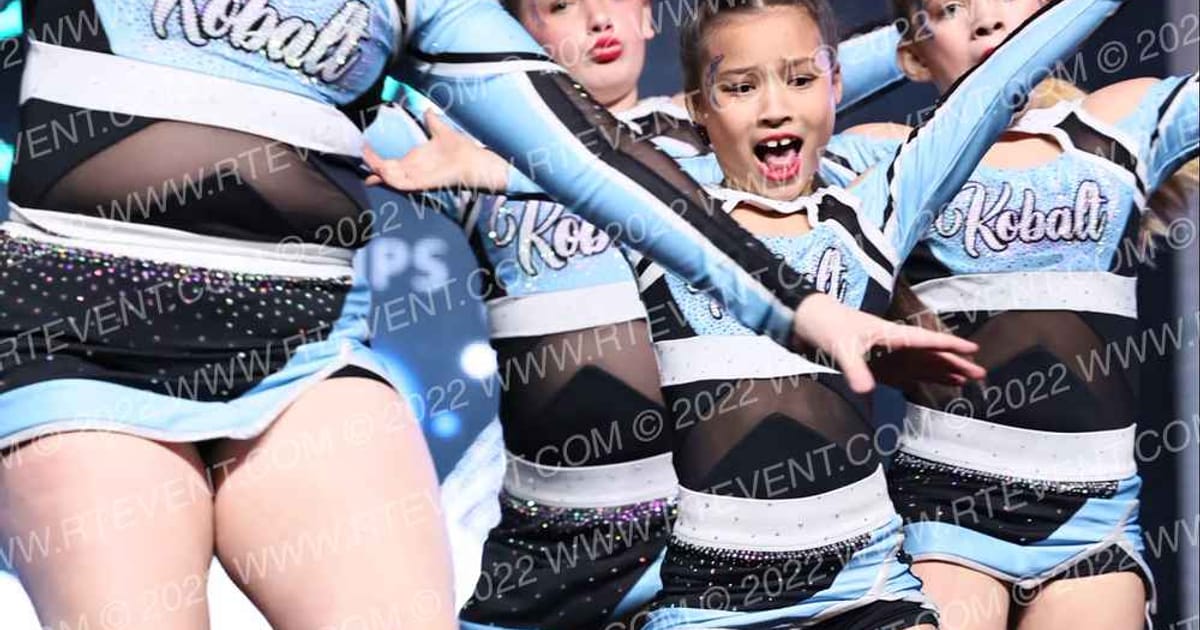 Kobalt Cheer Flawless · The Midwest Regional Summit