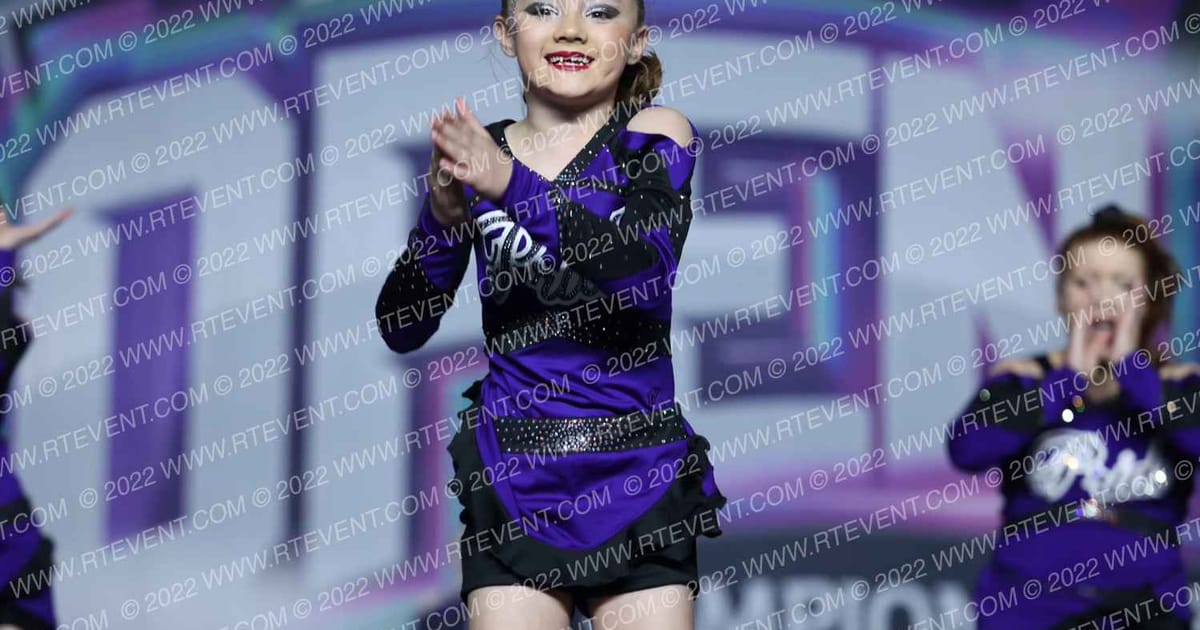 Pride of Arkansas Shimmer · Open Branson
